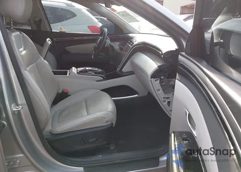 2024 Hyundai Tucson Limited z USA, uszkodzony, nr VIN 5NMJE3DE2RH332810